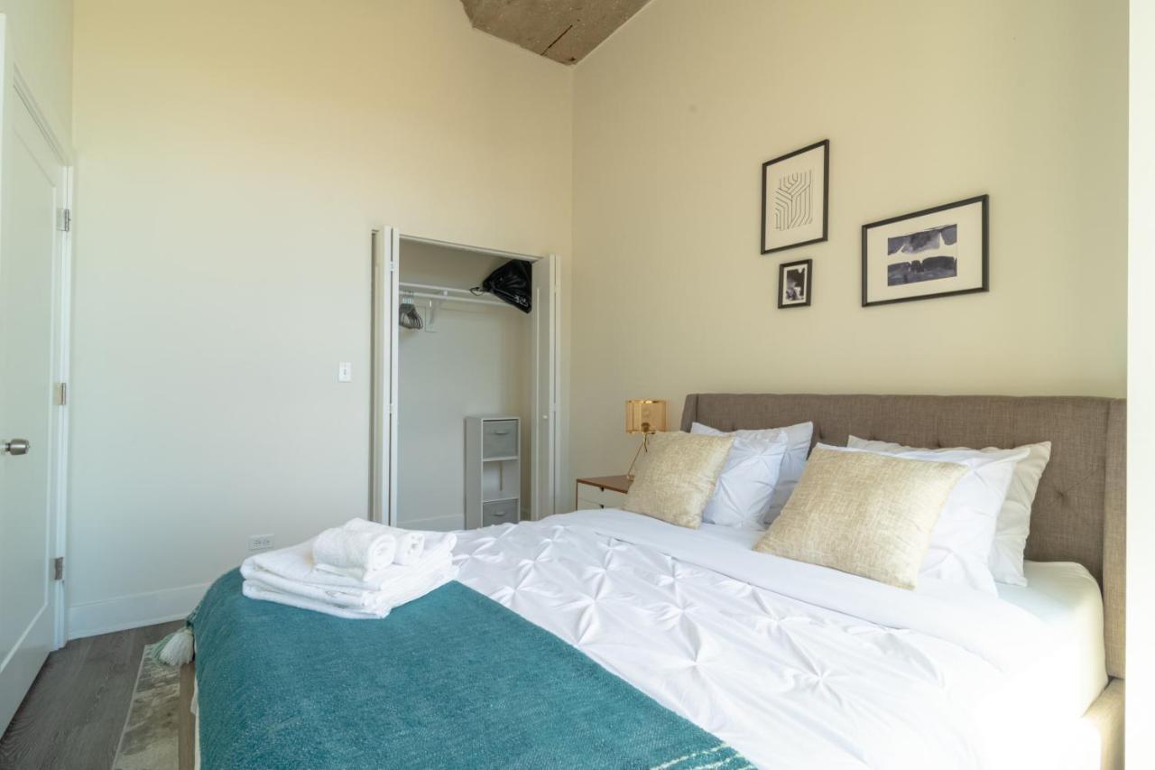 Mccormick Place Modern 2Br Loft In Downtown Chicago Michigan Avenue With Optional Parking Near Soldier Field Bagian luar foto