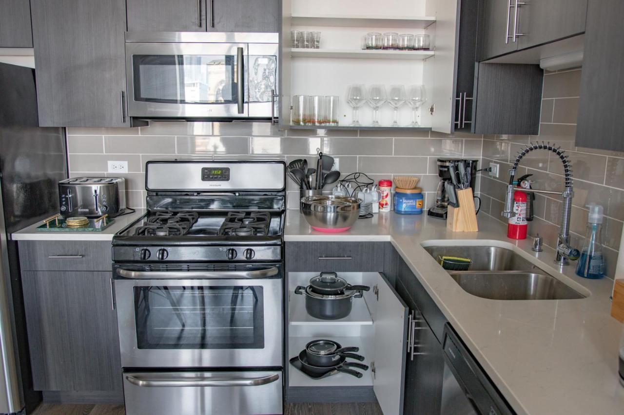 Mccormick Place Modern 2Br Loft In Downtown Chicago Michigan Avenue With Optional Parking Near Soldier Field Bagian luar foto